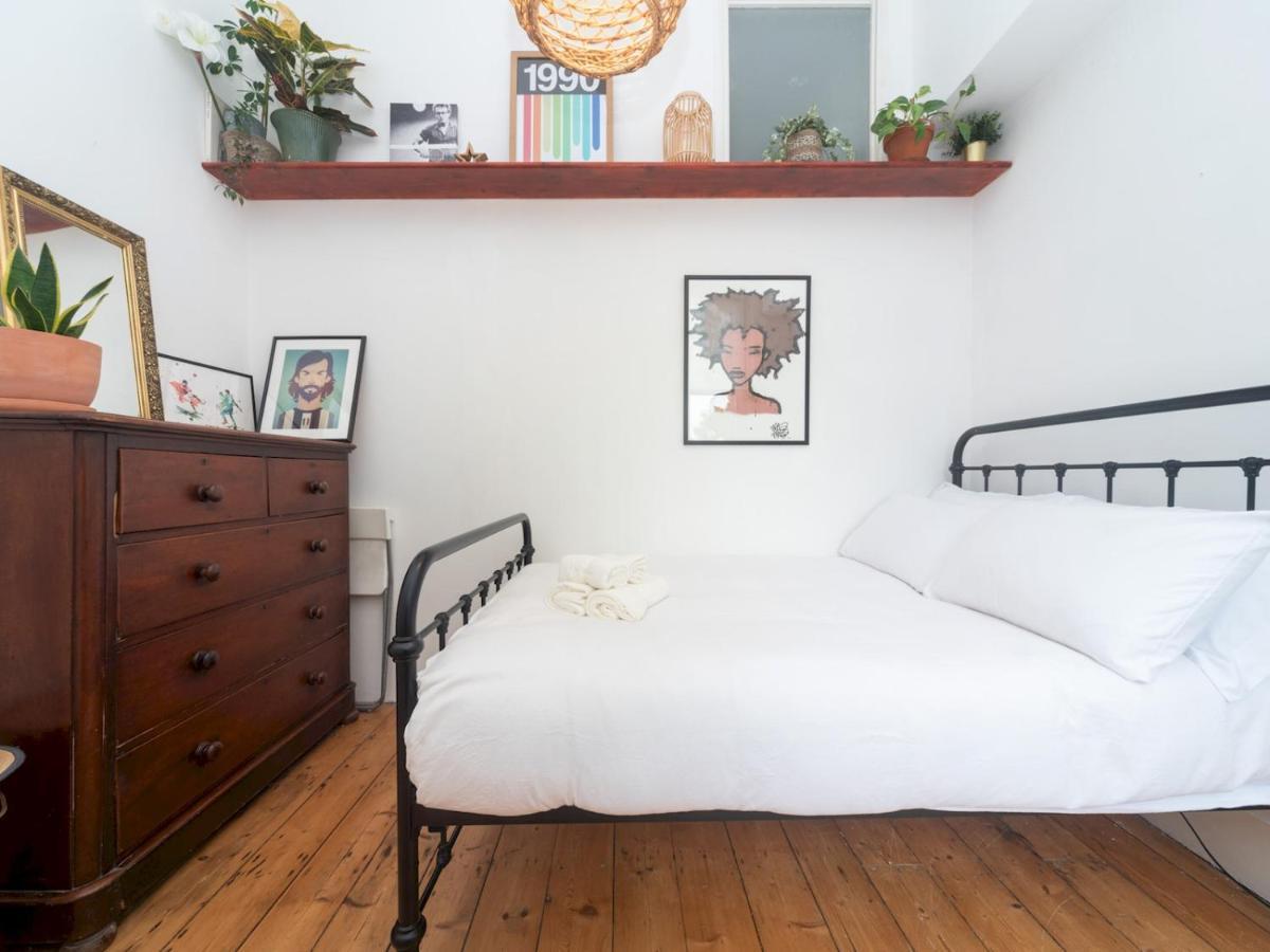 Pass The Keys Rustic And Quirky Flat In Charming Charlton Village Londýn Exteriér fotografie