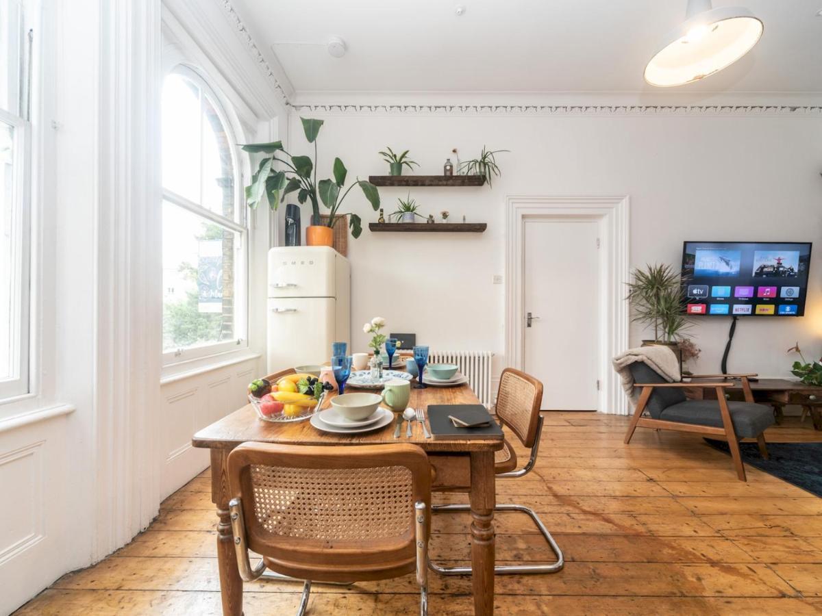 Pass The Keys Rustic And Quirky Flat In Charming Charlton Village Londýn Exteriér fotografie