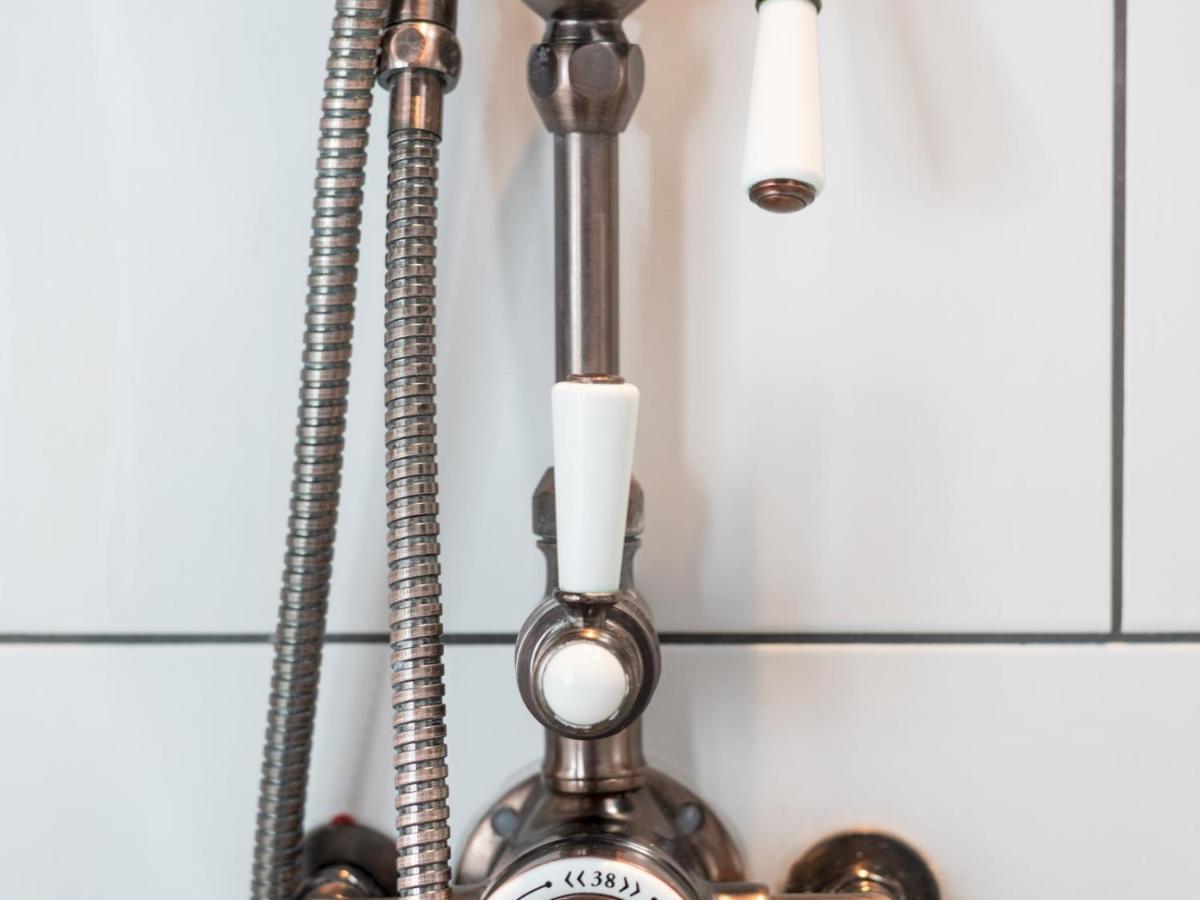 Pass The Keys Rustic And Quirky Flat In Charming Charlton Village Londýn Exteriér fotografie